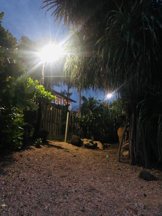 Screwpine Beach Villa Dikwella Eksteriør bilde
